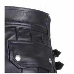 black-leather-kilt-with-twin-cargo-pockets-closeup