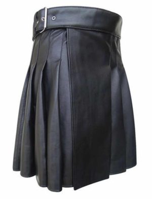 Cuir de vachette noir ouvert plissé, kilt en cuir noir, meilleurs kilts, kilts pour hommes