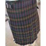 gunn-tartan-traditional-kilts-6-yards-front