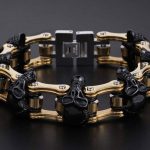 Link-skull-black-gold-bracele-wide