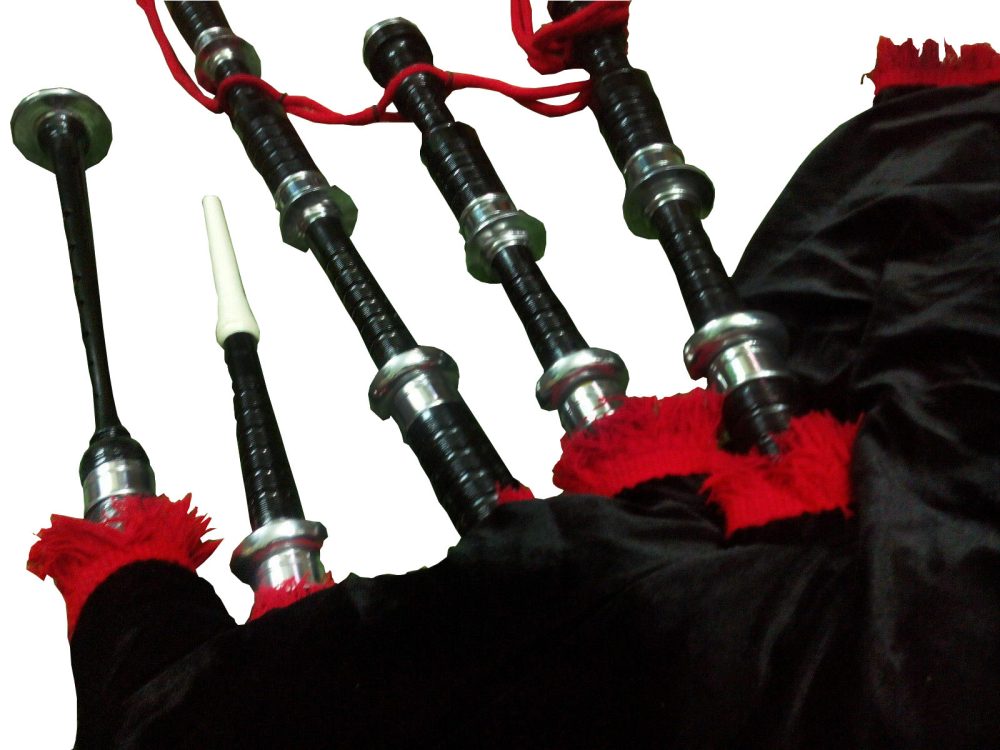 Bagpipe Black Mounts with Red Flare for sale, Bagpipe Black Mounts, Black Mount Bagpipe, Black Bagpipe