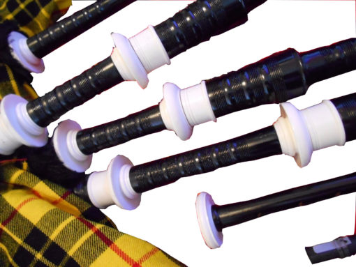Irish Green Tartan with FREE BAG Scottish Highland Bagpipes Rose Wood Color 