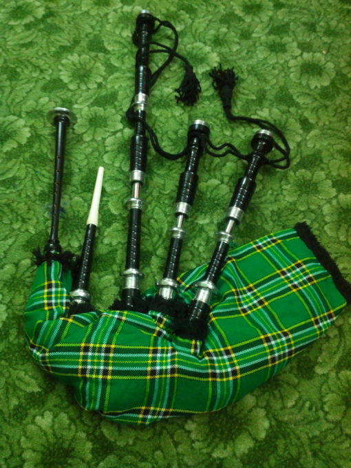 Rosewood Irish National Tartan Bagpipe black, black bagpipe, black bagpipe for sale