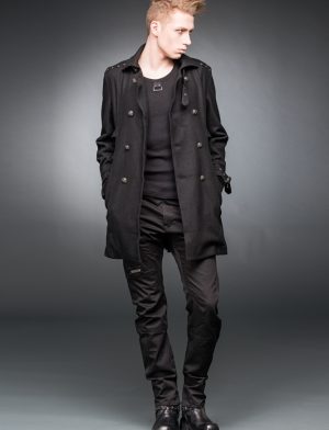 Das offene geknöpfte Bild von Big M Gothic Coat mit dekorativer Hardware.