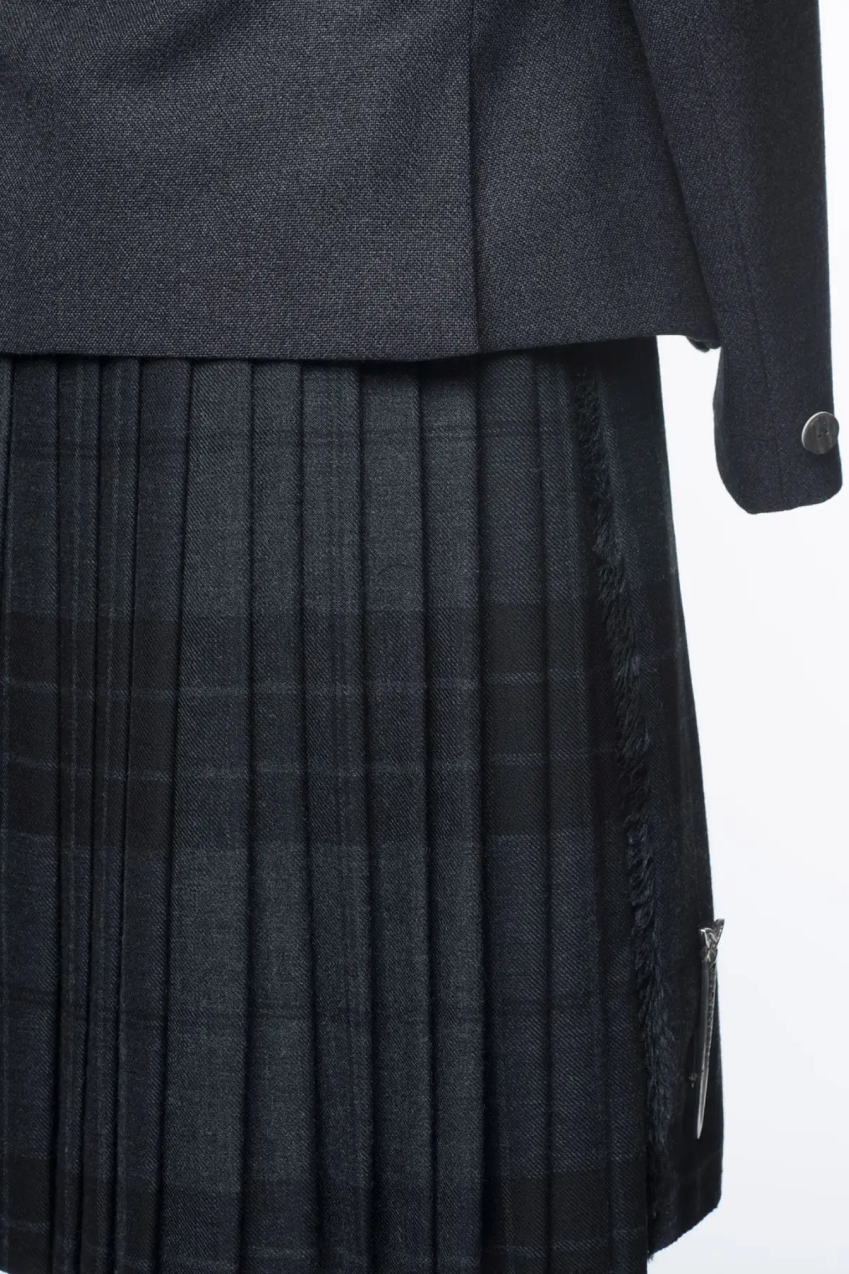 Tweed-Kilt-Outfit6