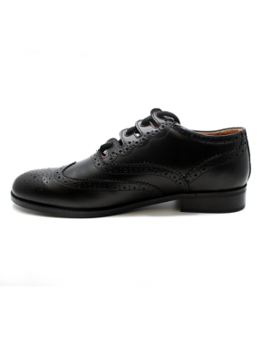 The side picture of the Black Ghillie Brogues.